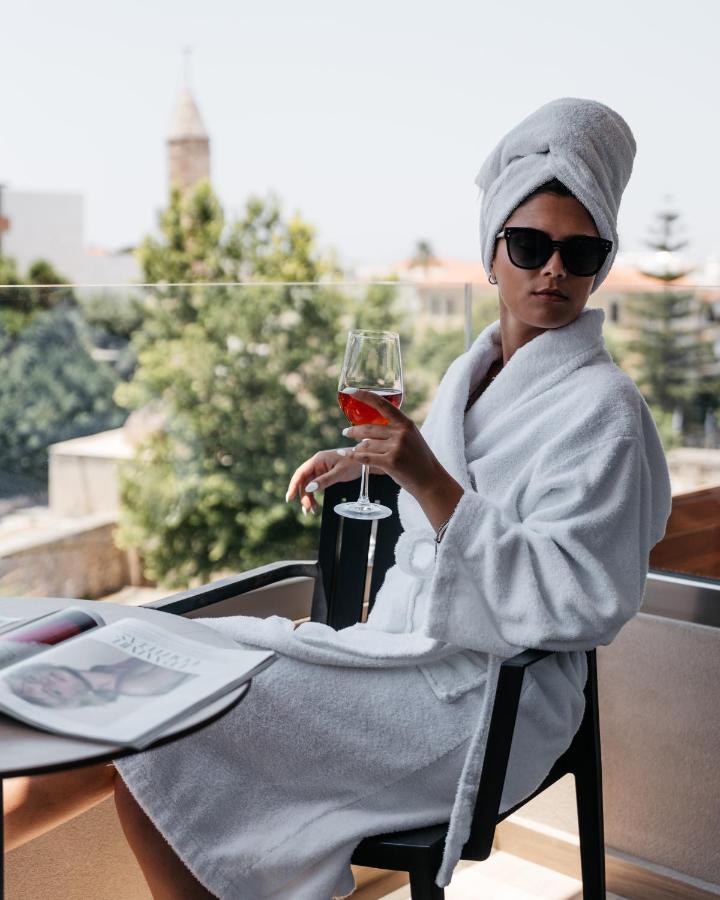 The City Hotel & Suites (Adults Only) Resmo Dış mekan fotoğraf